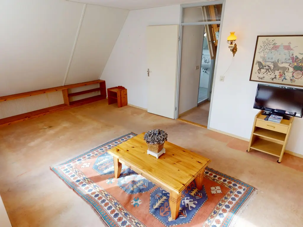 Schoutsland 11, Andijk