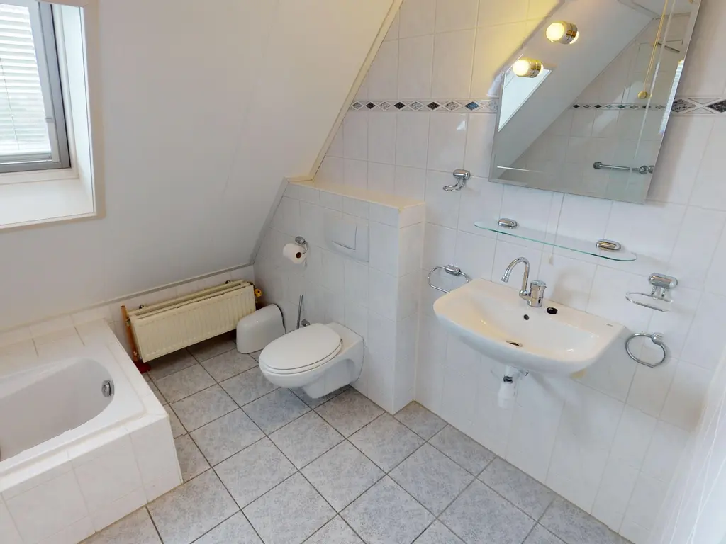 Schoutsland 11, Andijk