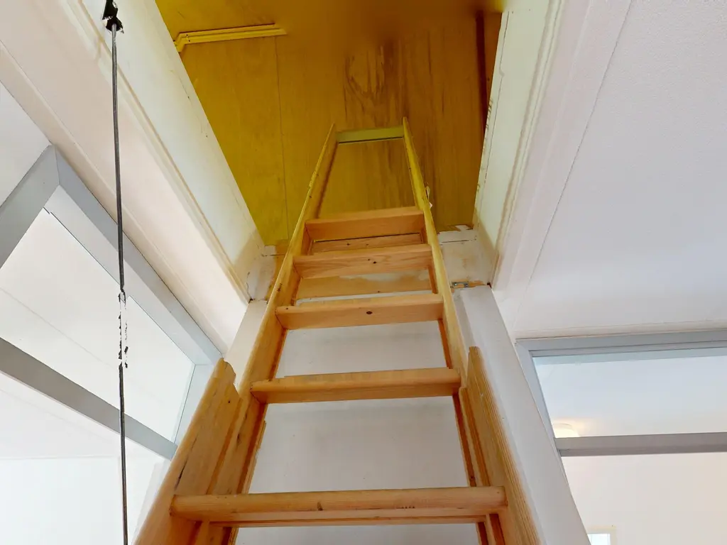 Schoutsland 11, Andijk