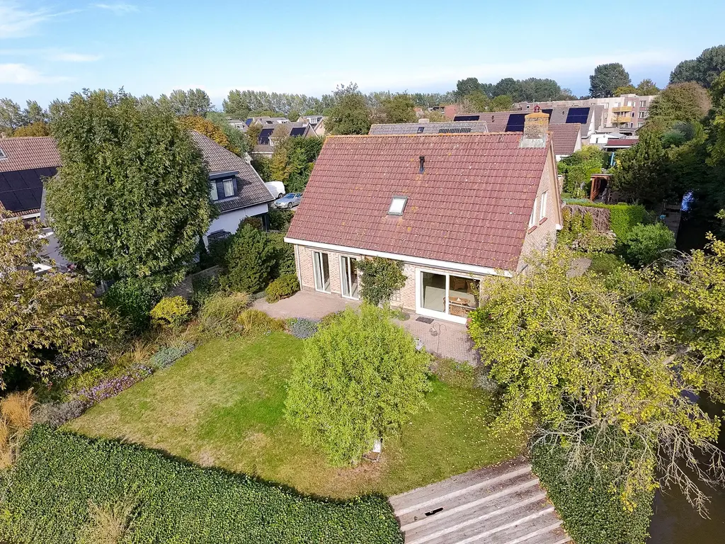 Schoutsland 11, Andijk