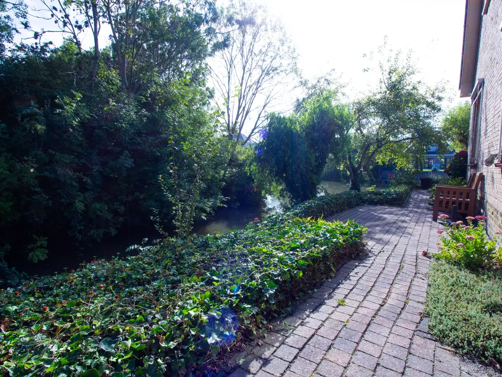 Schoutsland 11, Andijk