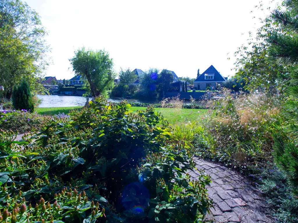 Schoutsland 11, Andijk