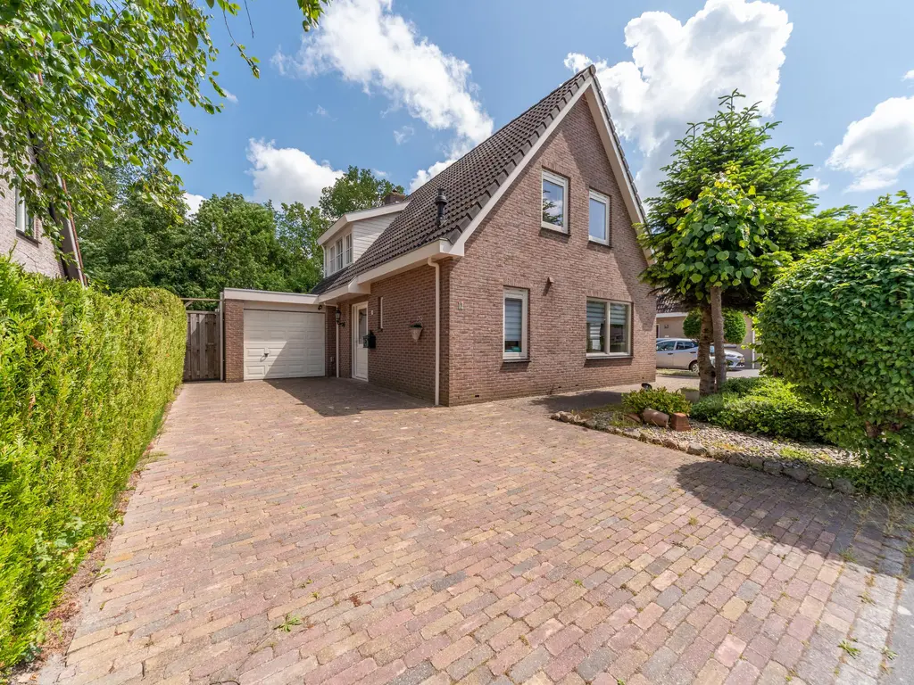 Bomenland 13, Venhuizen