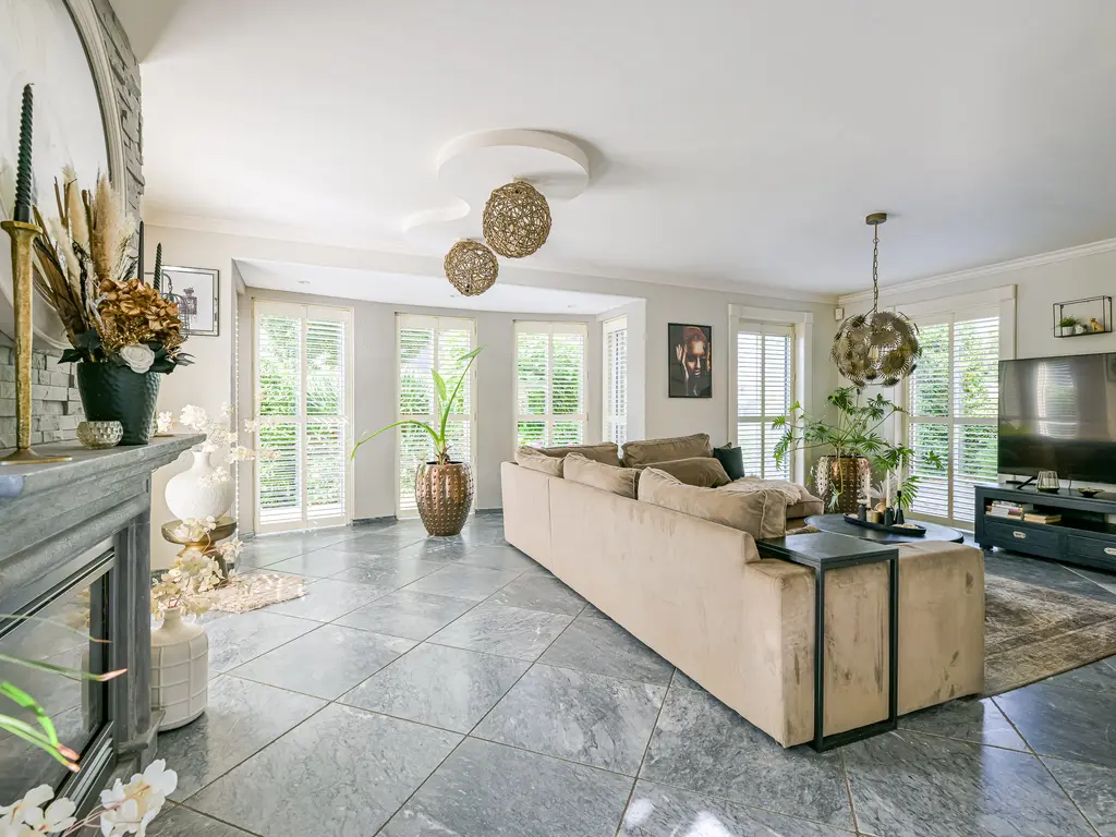 Lange Deelesloot 10, ENKHUIZEN