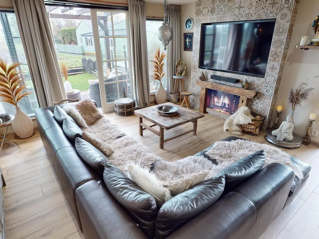 Peperstraat 33, BOVENKARSPEL