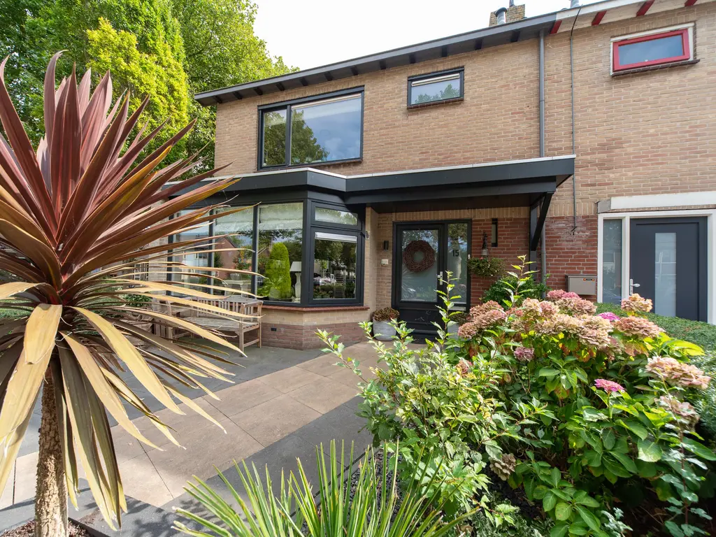 Flamingolaan 15, ANDIJK