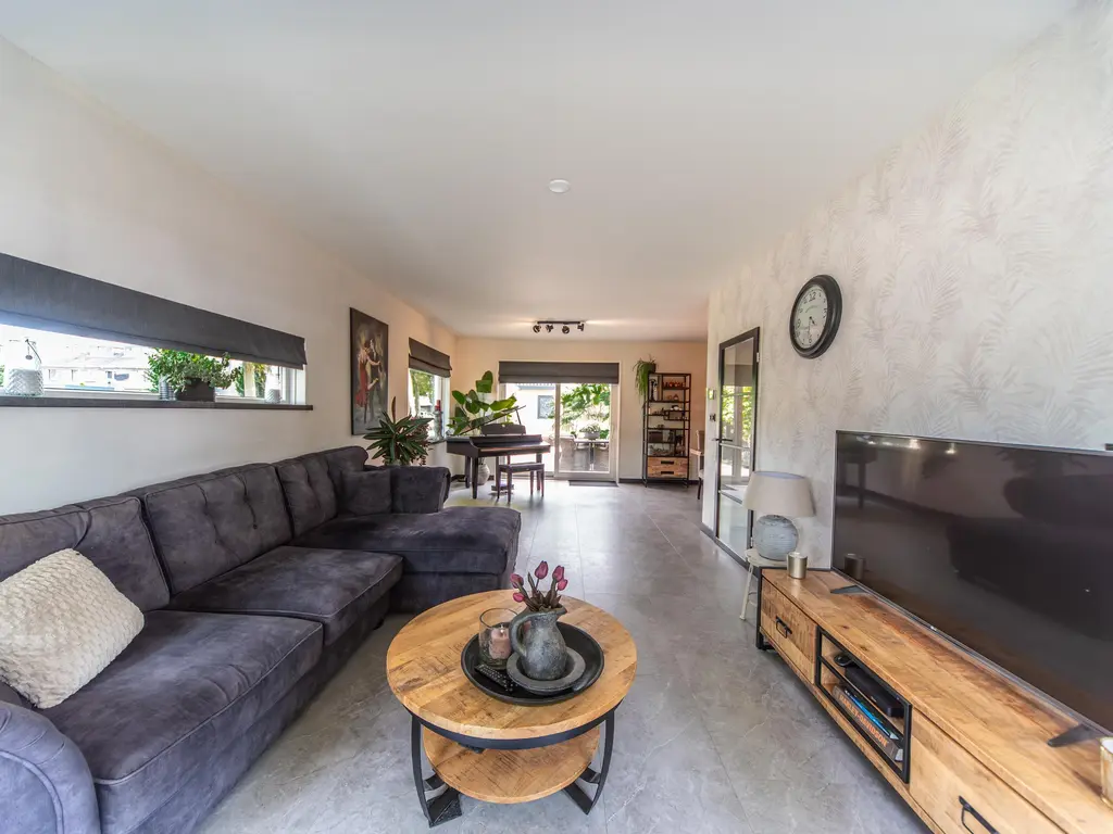 Flamingolaan 15, ANDIJK