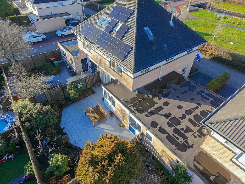 Diamantplein 2, HOORN