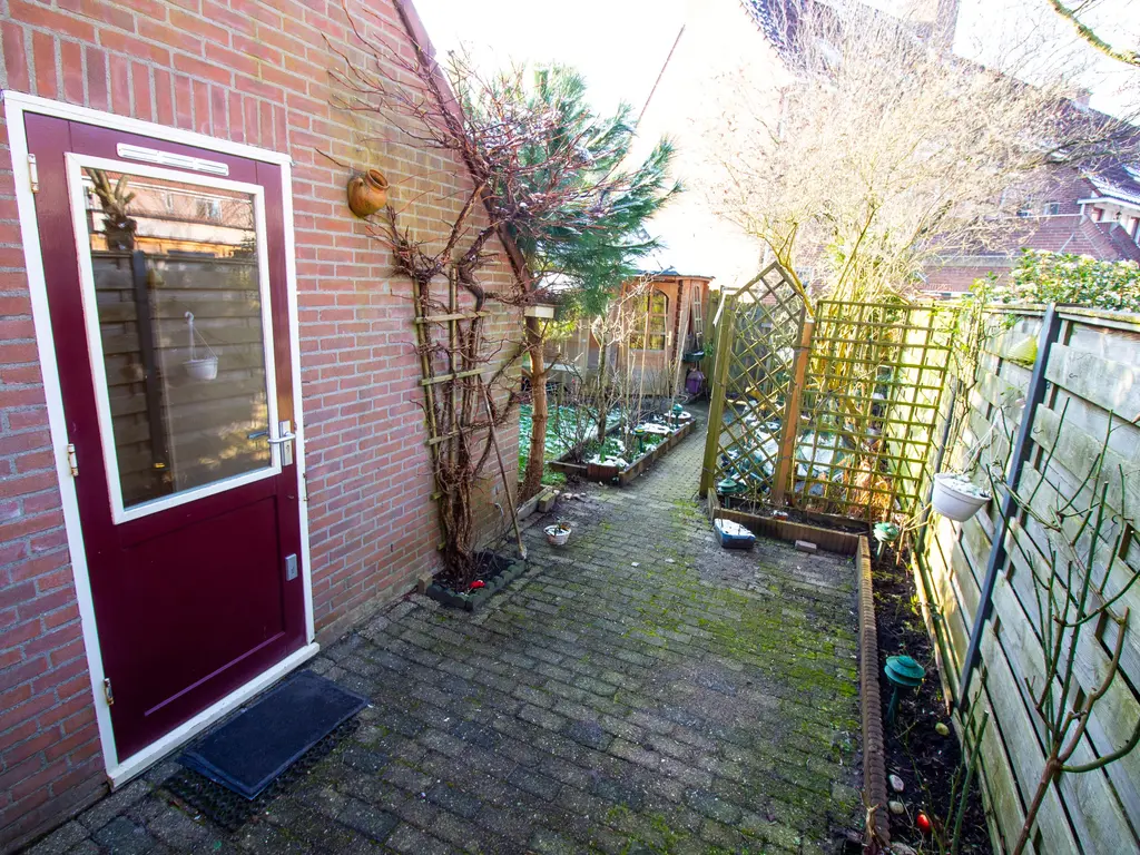 Kweekwal 10, Enkhuizen