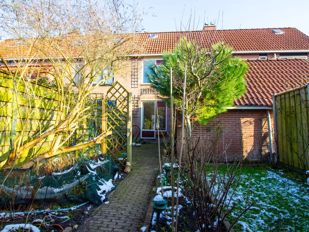 Kweekwal 10, Enkhuizen