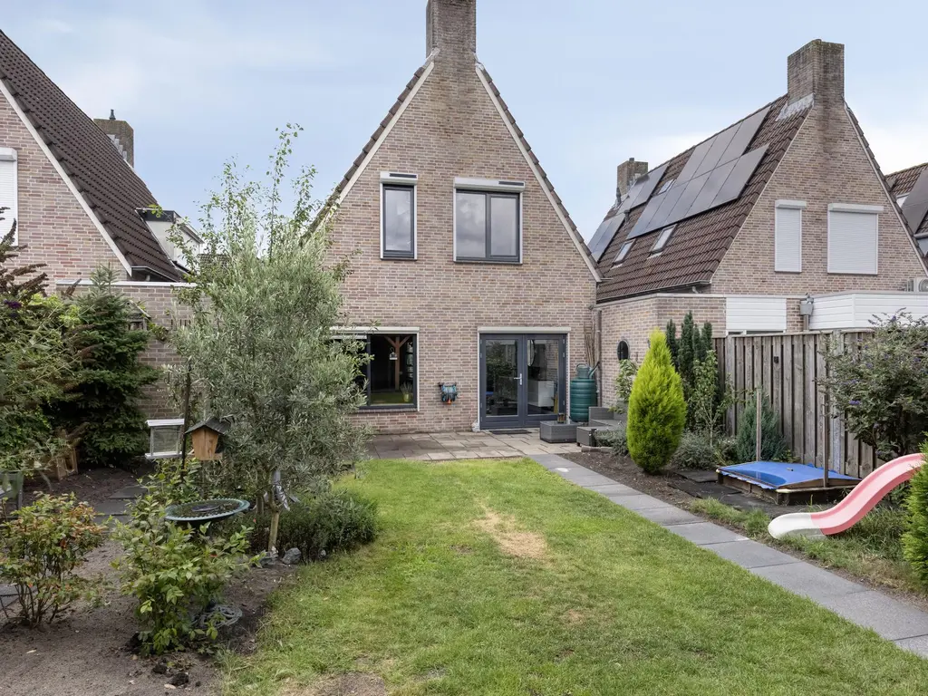 Slingebeek 5, KAATSHEUVEL