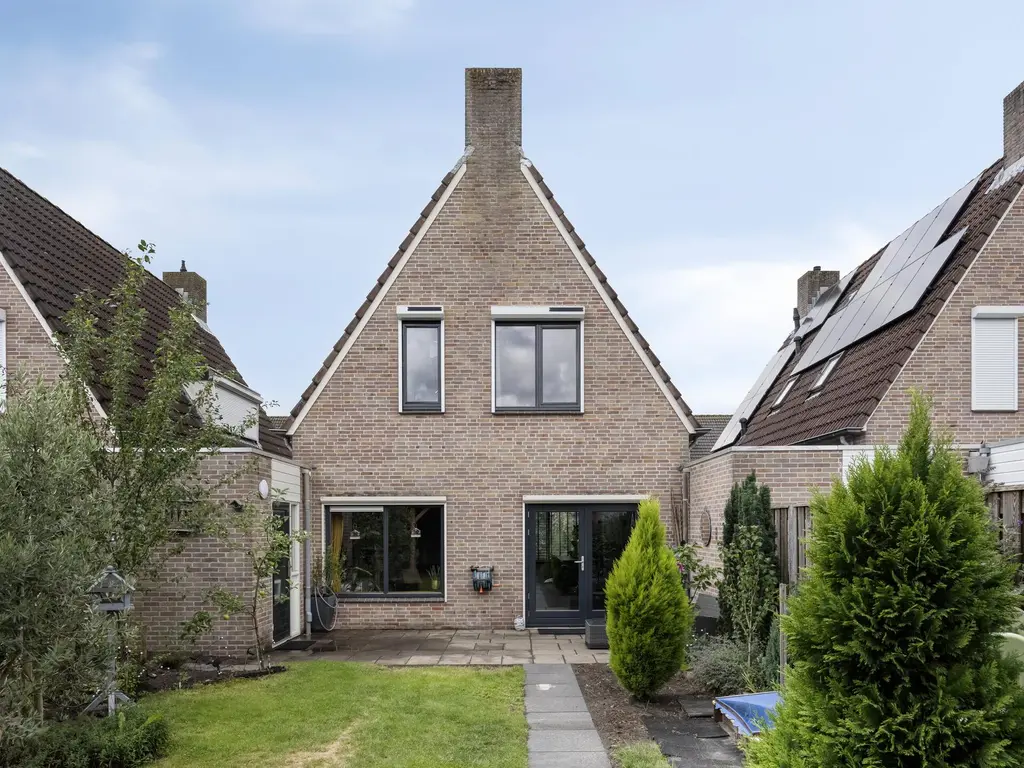 Slingebeek 5, KAATSHEUVEL