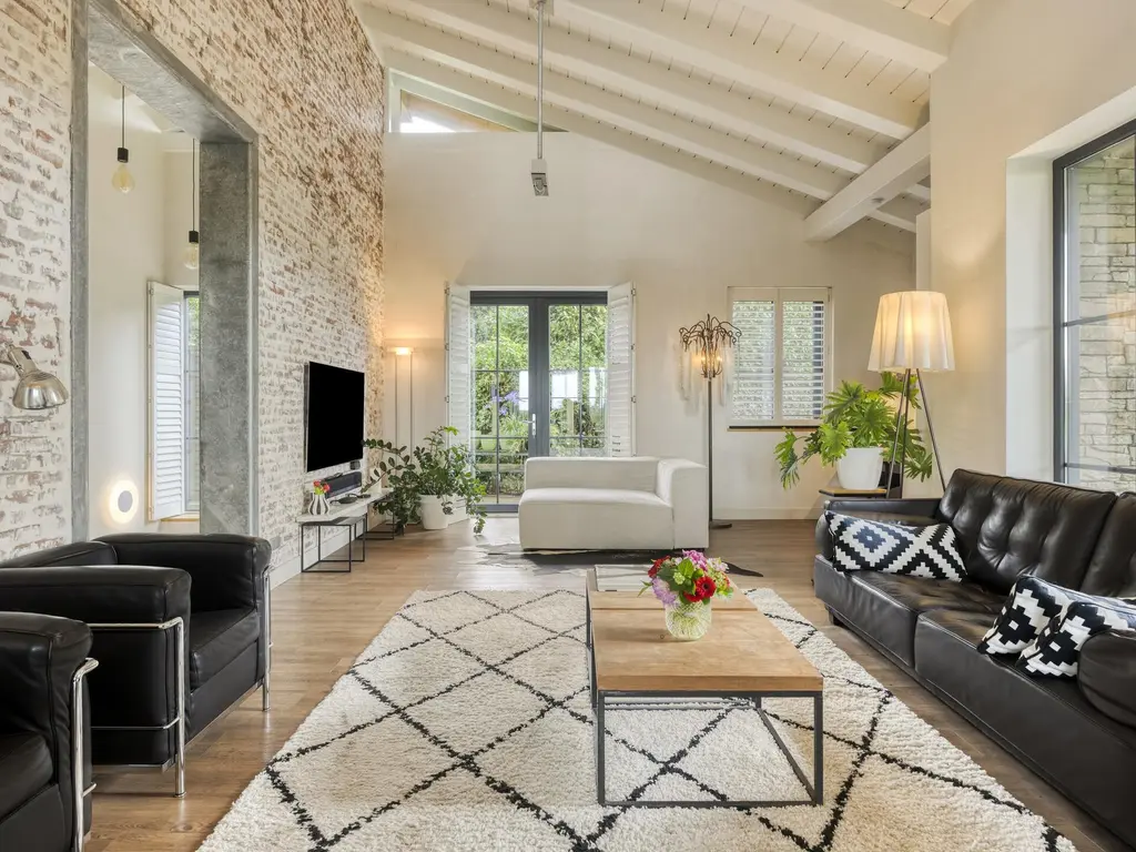 De Stille Wille 316, OOST WEST EN MIDDELBEERS