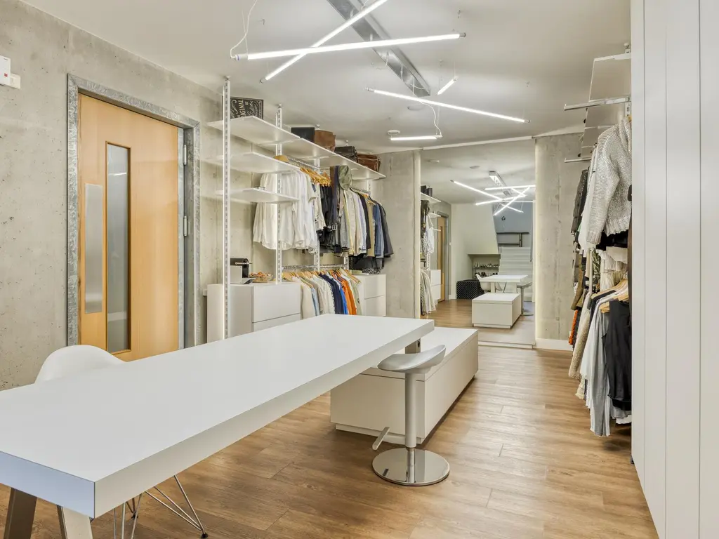 De Stille Wille 316, OOST WEST EN MIDDELBEERS