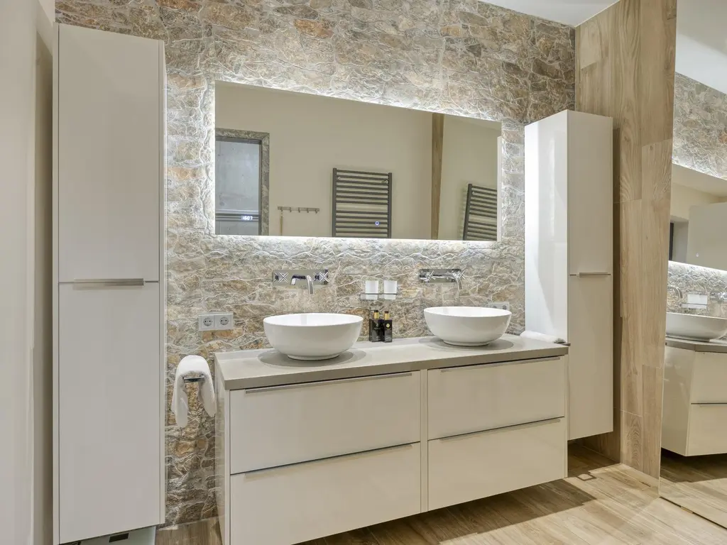 De Stille Wille 316, OOST WEST EN MIDDELBEERS