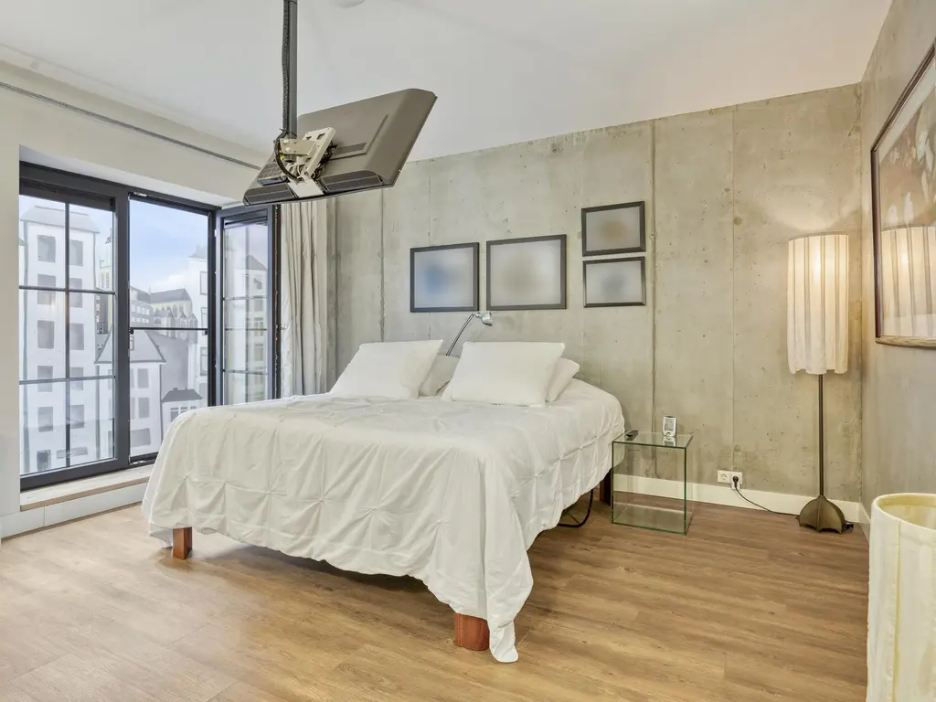 De Stille Wille 316, OOST WEST EN MIDDELBEERS