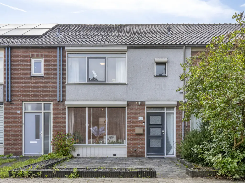 Wijnruitweg 98, TILBURG