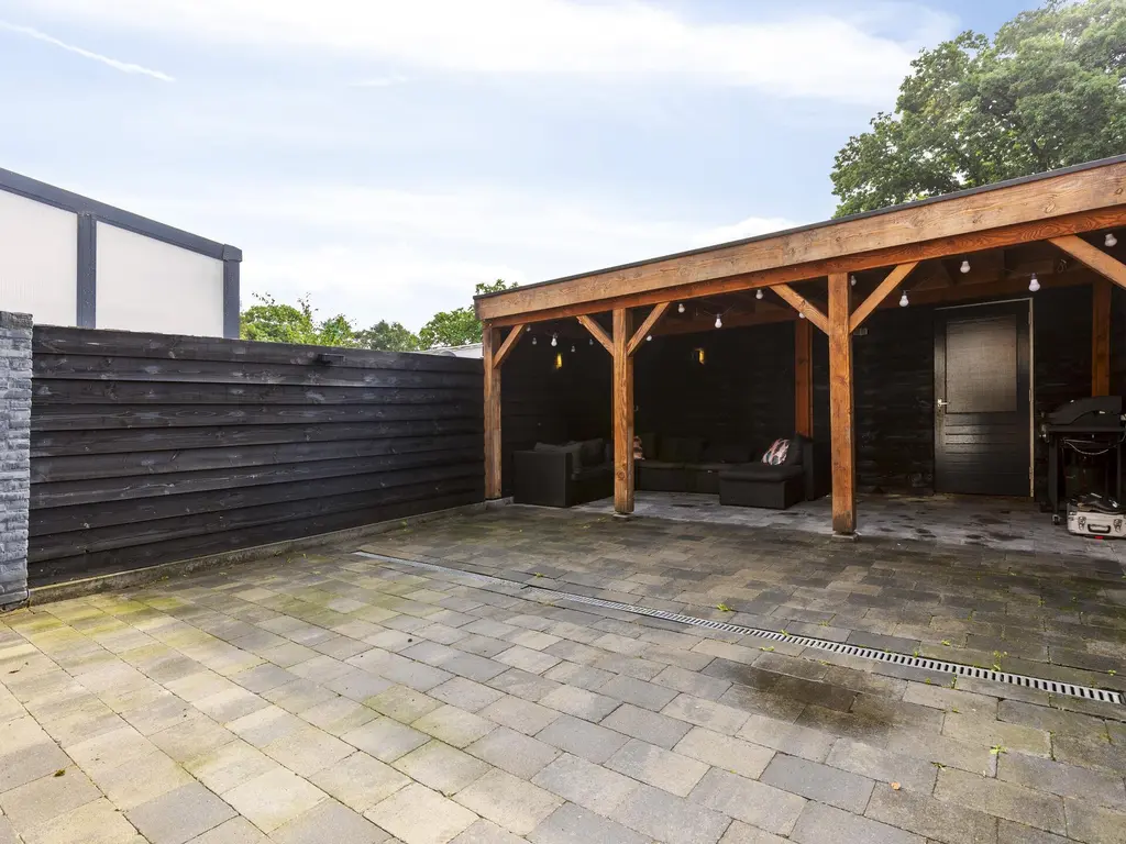 Wijnruitweg 98, TILBURG