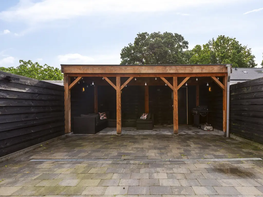 Wijnruitweg 98, TILBURG