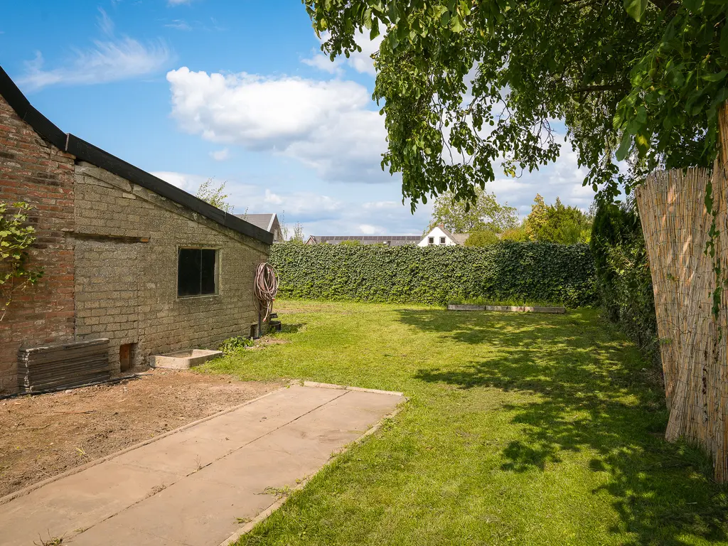 Burgemeester van Suchtelenstraat 17, BEUNINGEN GLD