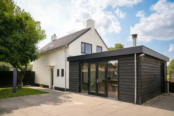 Burgemeester van Suchtelenstraat 17