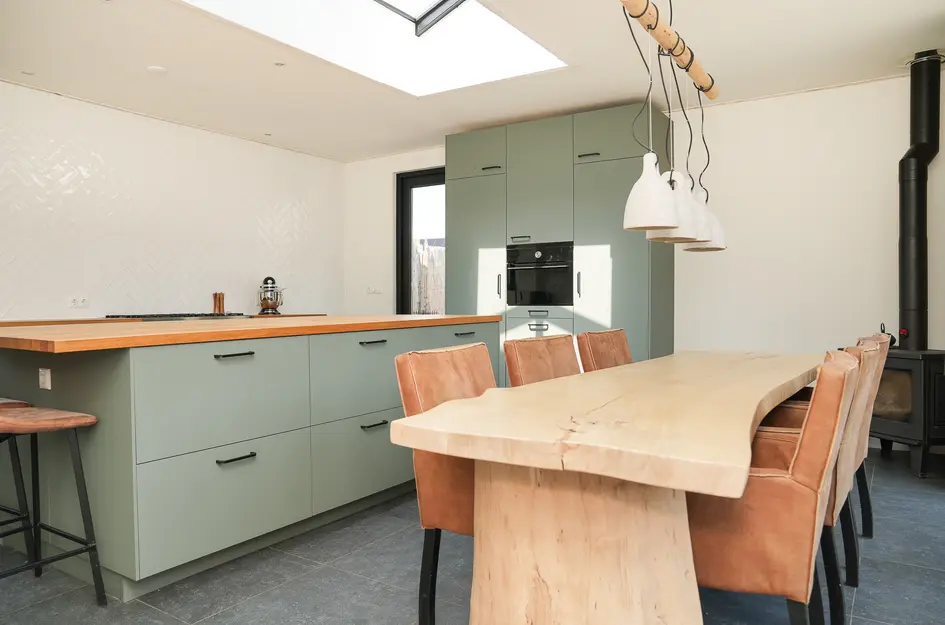 Burgemeester van Suchtelenstraat 17