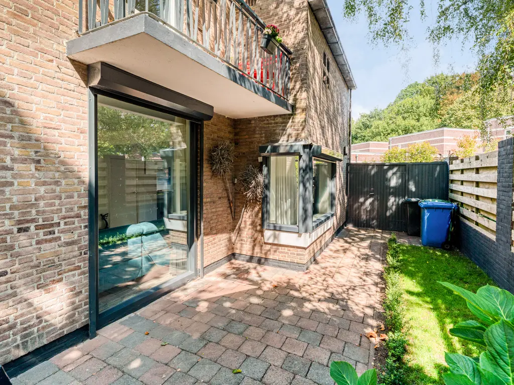 Bisschop de Vetplein 12, GILZE