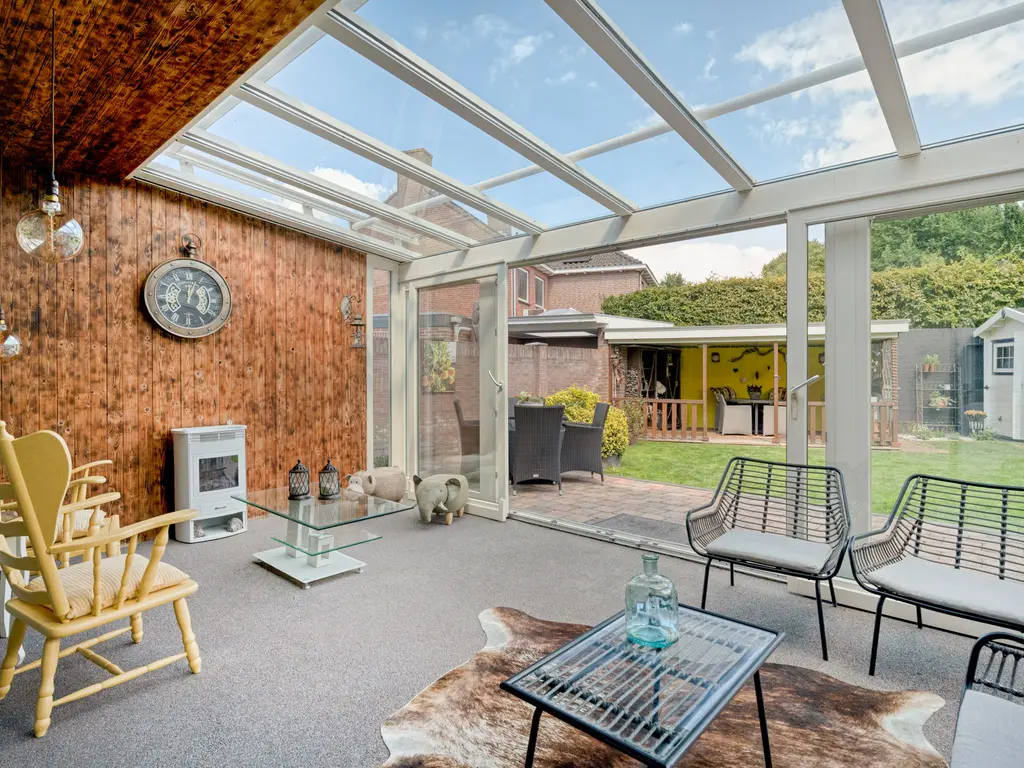 Bisschop de Vetplein 12, GILZE