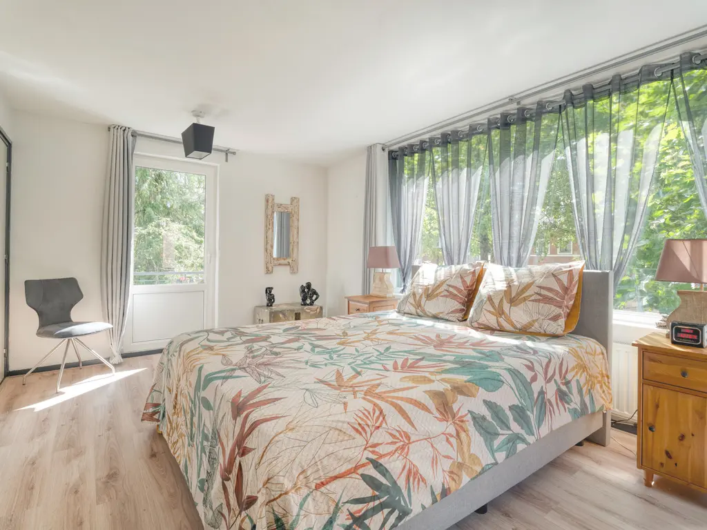 Bisschop de Vetplein 12, GILZE