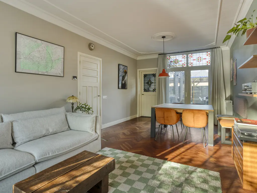 Burgemeester Smeelelaan 12, WAALWIJK