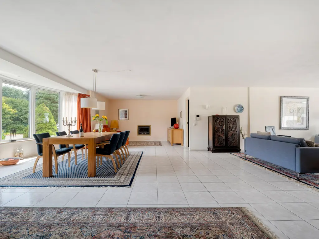 Gulbergsven 8, EINDHOVEN