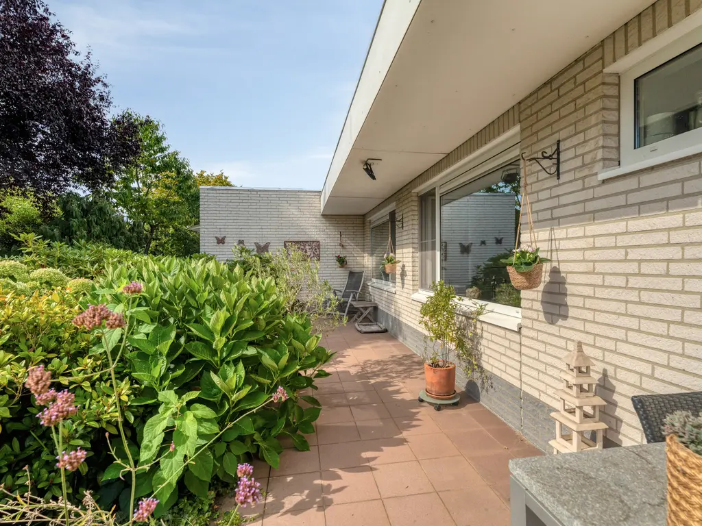 Gulbergsven 8, EINDHOVEN