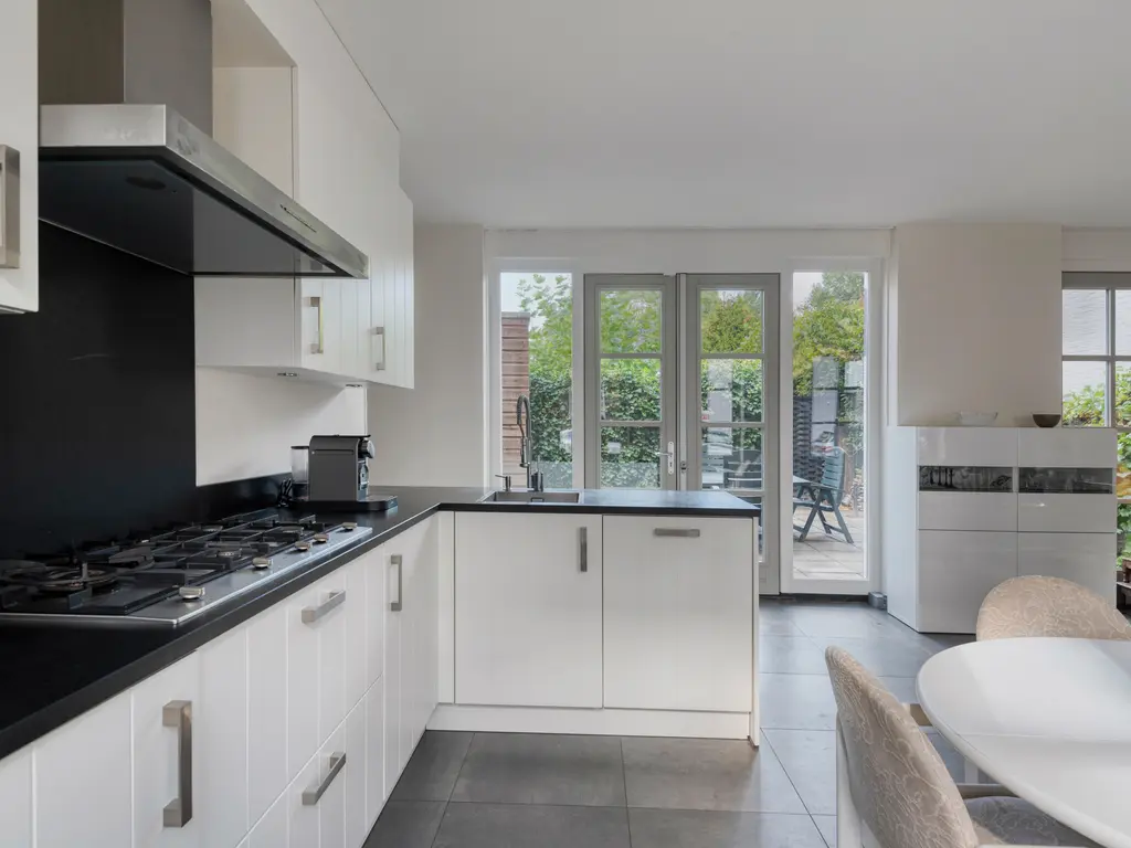 Koolstraat 24, HELMOND