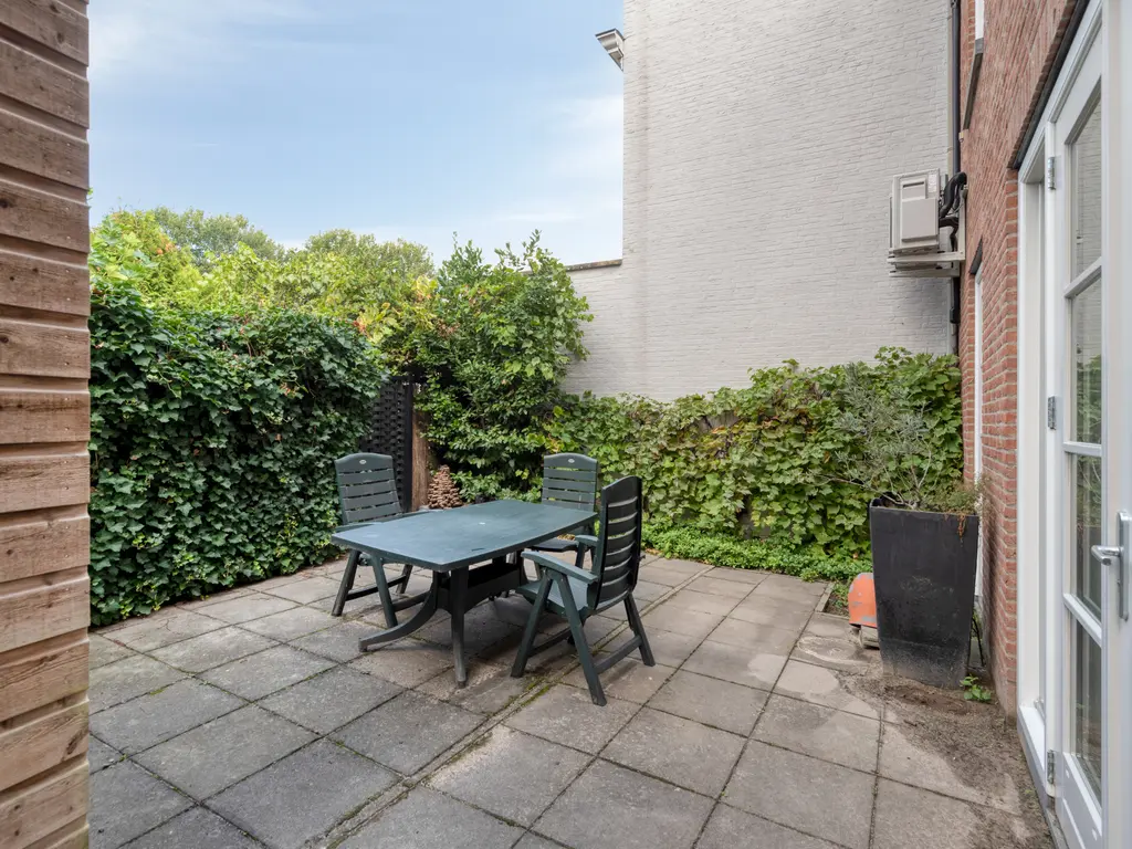 Koolstraat 24, HELMOND