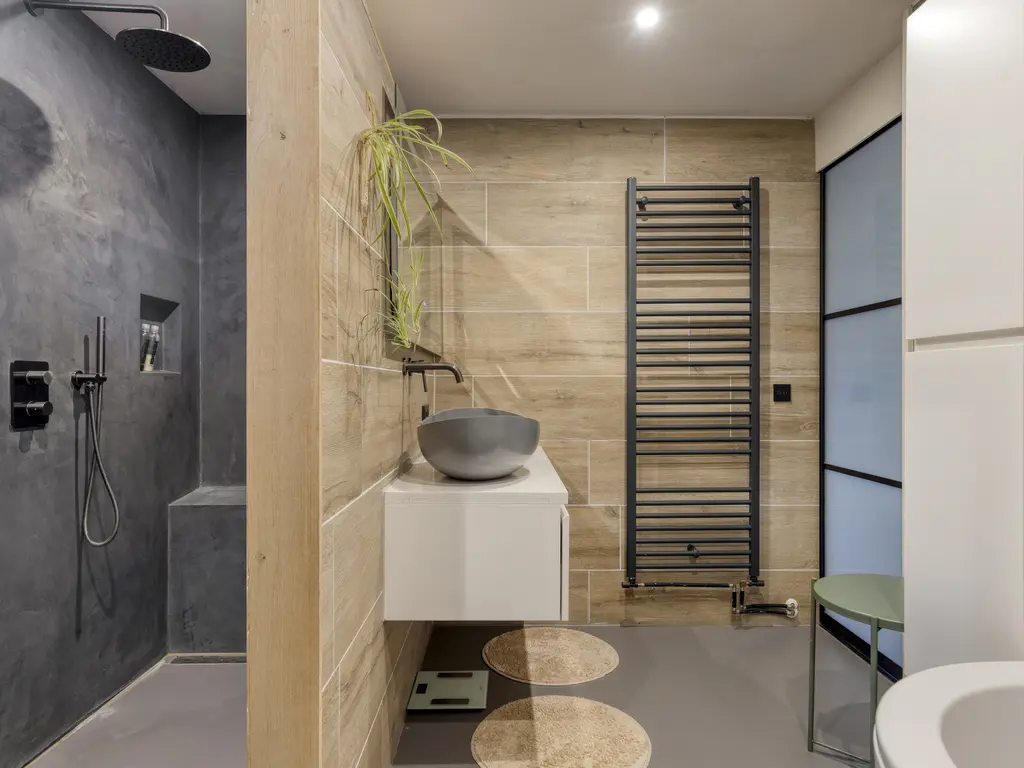 De Stille Wille 116, OOST WEST EN MIDDELBEERS