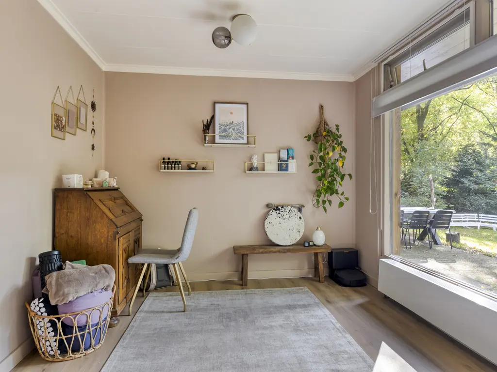 De Stille Wille 116, OOST WEST EN MIDDELBEERS