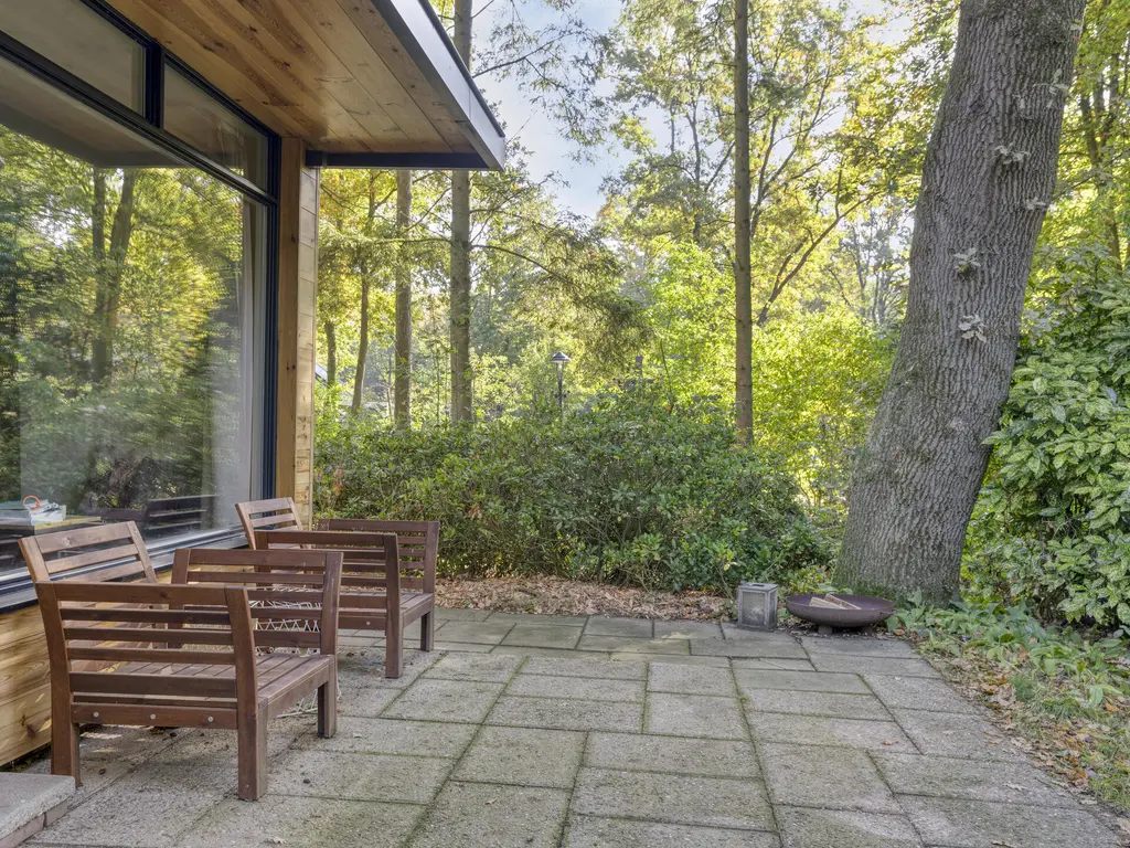 De Stille Wille 116, OOST WEST EN MIDDELBEERS