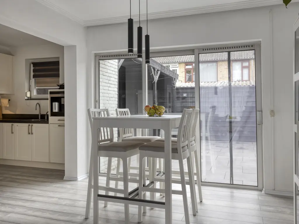 Hazelaarstraat 16, WAALWIJK