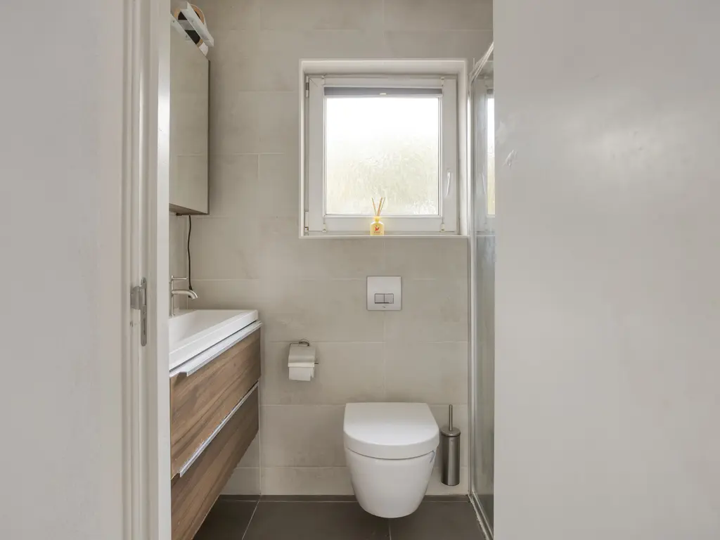 Hazelaarstraat 16, WAALWIJK