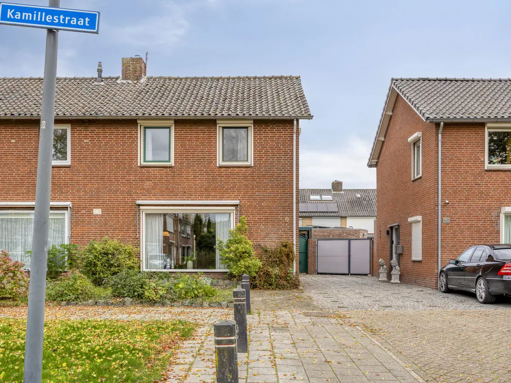 Kamillestraat 19, WAALWIJK