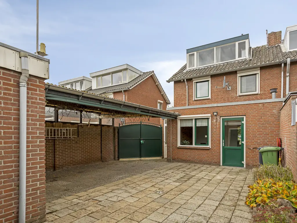 Kamillestraat 19, WAALWIJK