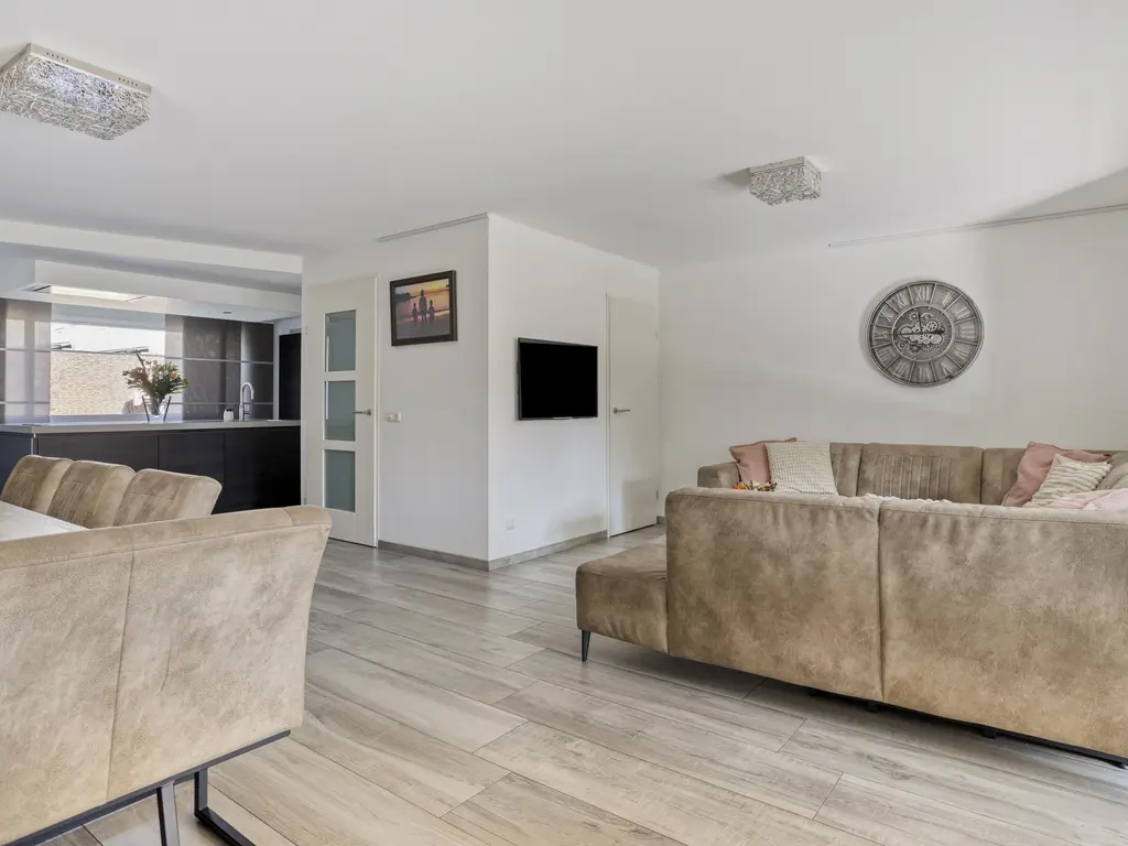 Spakenburglaan 76, TILBURG