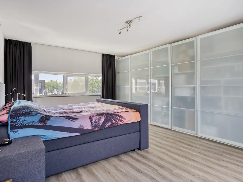 Spakenburglaan 76, TILBURG