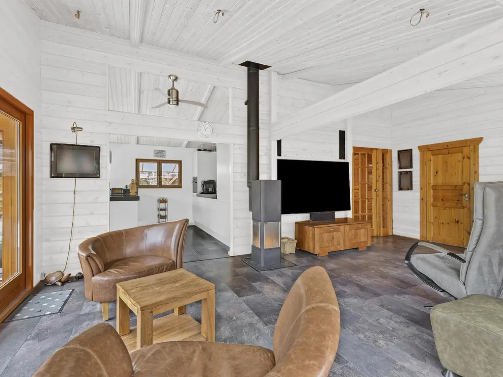 De Stille Wille 274, OOST WEST EN MIDDELBEERS