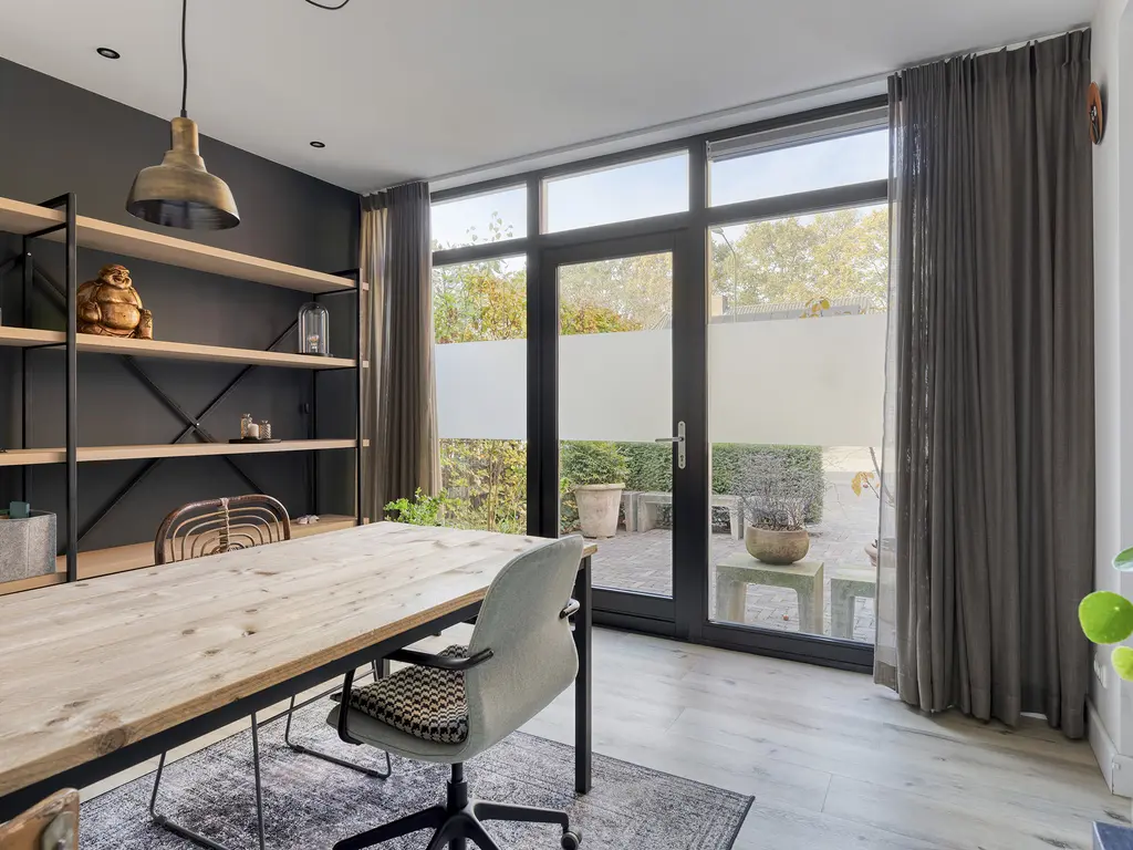 Cranendoncklaan 97a, BUDEL