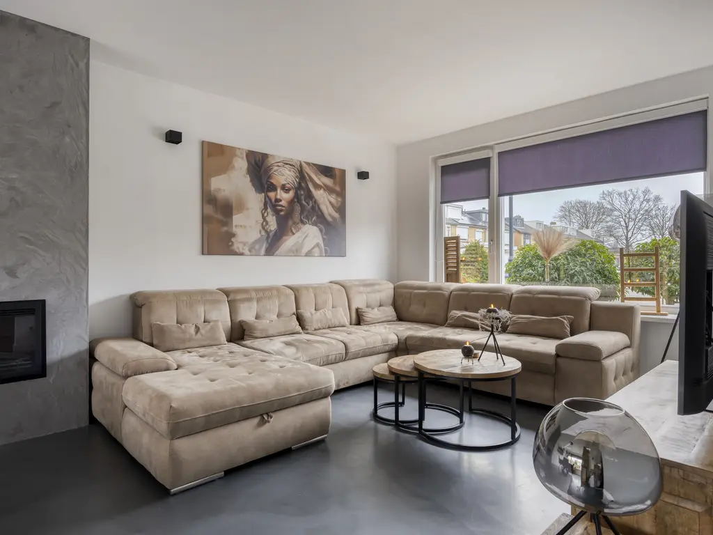 Seringenhof 28, WAALWIJK