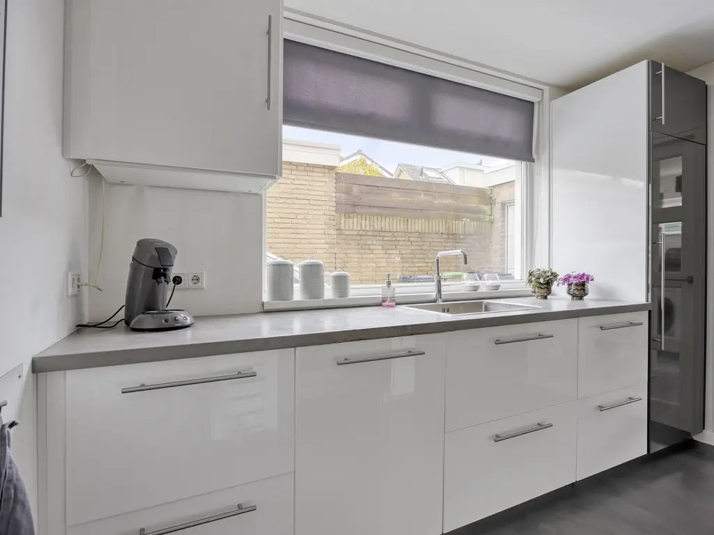 Seringenhof 28, WAALWIJK