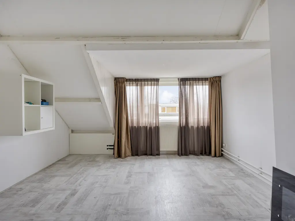 Seringenhof 28, WAALWIJK