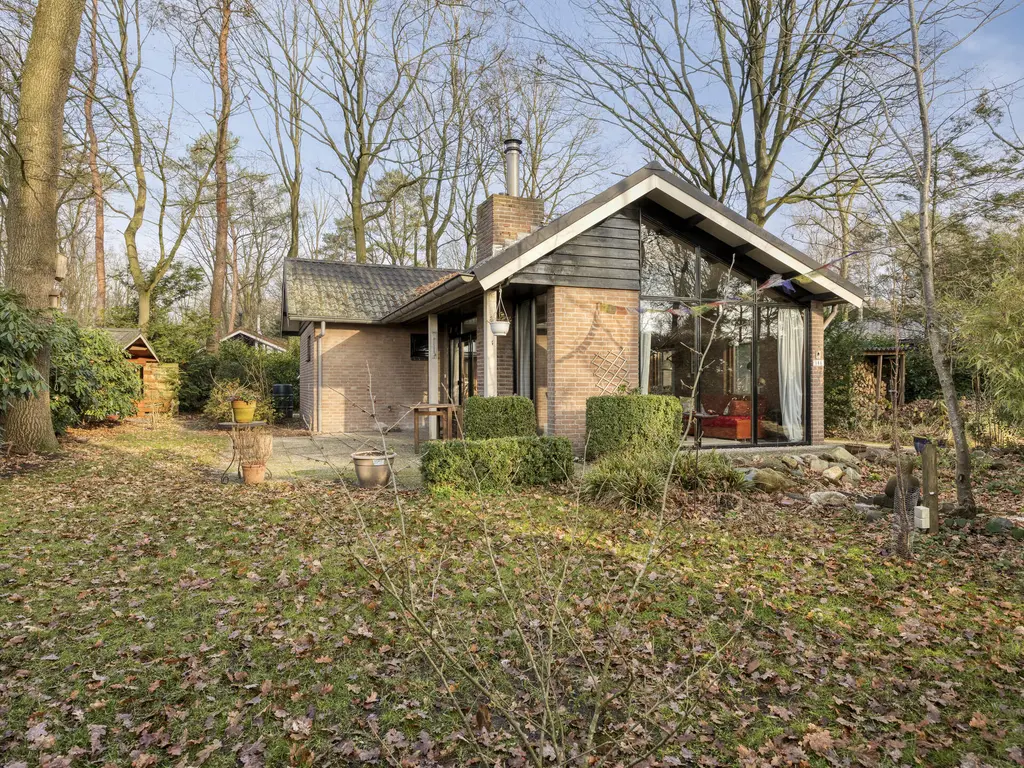 De Stille Wille 146, OOST WEST EN MIDDELBEERS