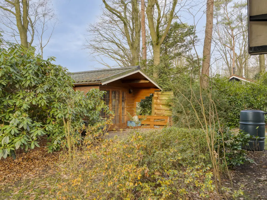 De Stille Wille 146, OOST WEST EN MIDDELBEERS